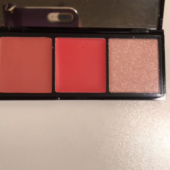 LAURA GELLER NEW Made to Multitask Palette Eye, lip , cheek palette - Picture 3 of 5